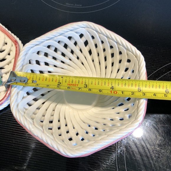 Vintage Italian Ceramic Reticulated Covered Dish  Pink/White - Picture 13 of 14